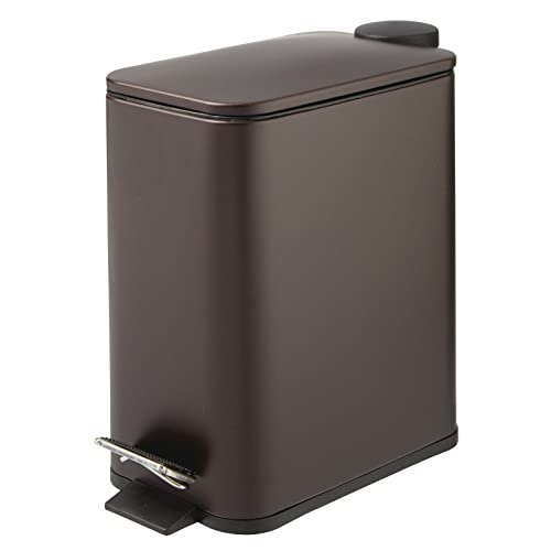 mDesign Papelera de baño Rectangular – Cubo metálico de 5 litros con Pedal, tapadera y Cubo Interior de plástico – Elegante contenedor de residuos para baño, Cocina y Oficina – Color Bronce